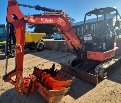 2023 Kubota U35-4