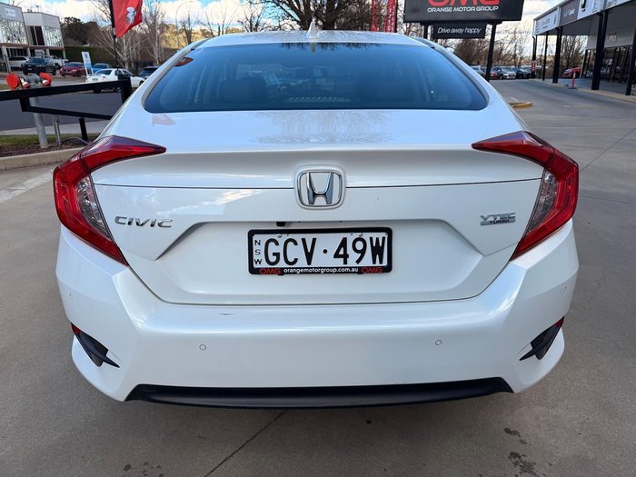 2020 Honda Civic VTi-LX