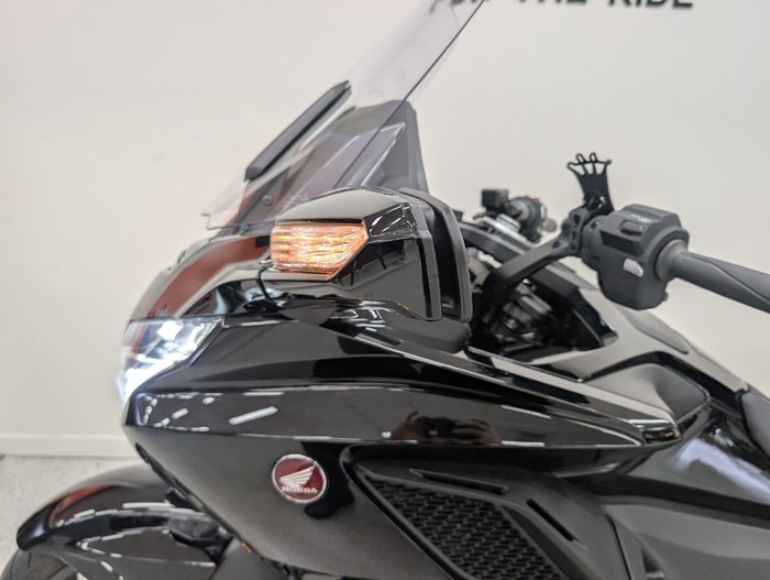 2023 Honda GL1800DA ABS GOLDWING TOUR PRE Black