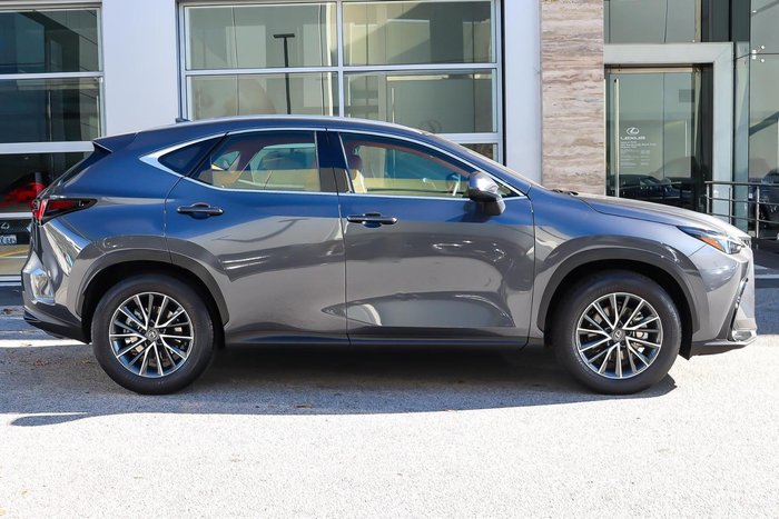2025 Lexus NX 250