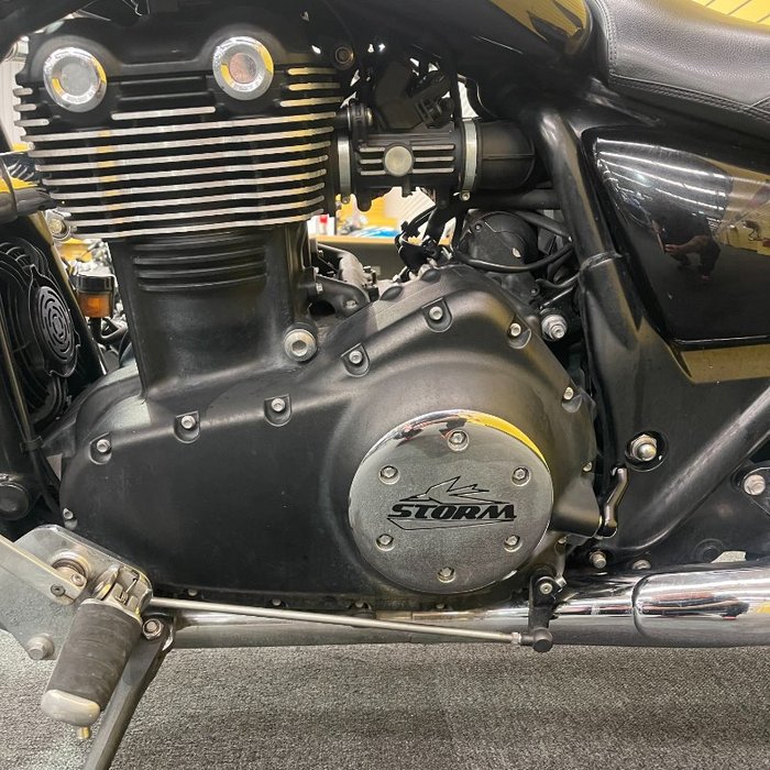 2012 Triumph THUNDERBIRD Black
