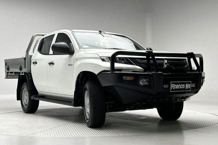 2024 Mitsubishi Triton GLX