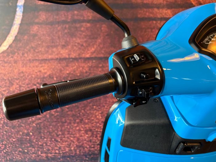 2025 Vespa GTS 300 Super Sport GTS Blue