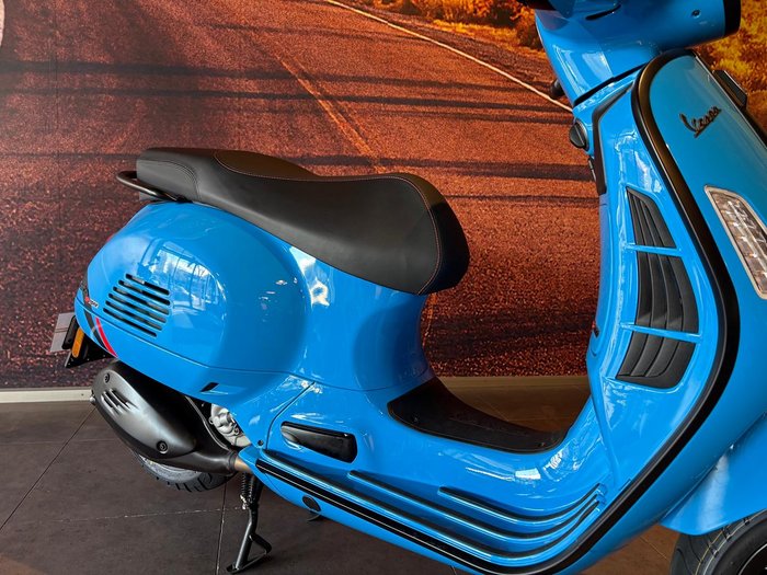 2025 Vespa GTS 300 Super Sport GTS Blue