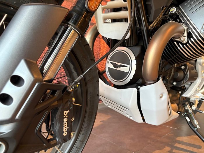2025 Moto Guzzi V85 TT Travel V85