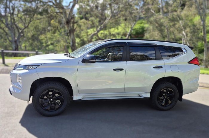 2024 Mitsubishi Pajero Sport GSR