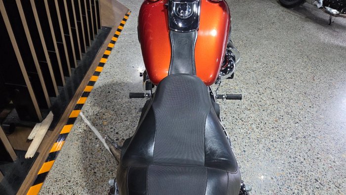 2010 Harley-Davidson FXDF FAT BOB ORANGE