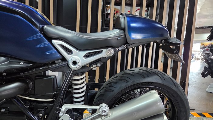 2014 BMW Motorrad R NINE T BLACK STORM METALLIC