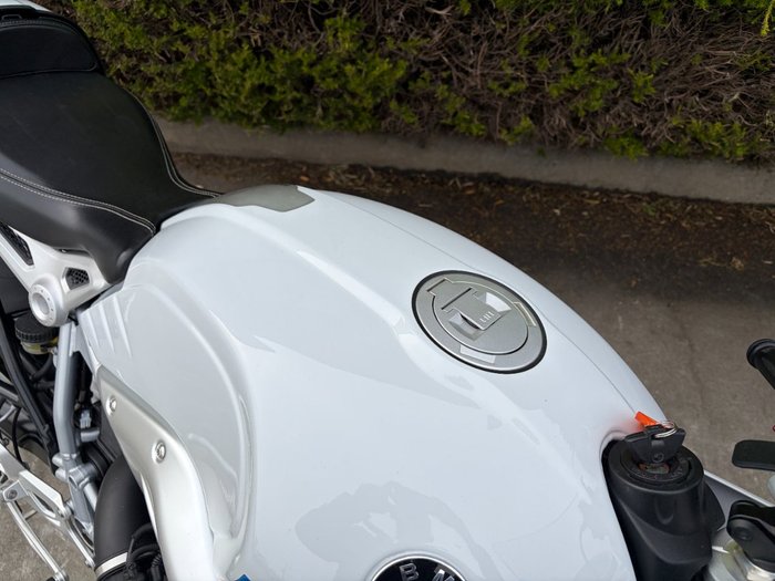 2017 BMW Motorrad R NINE T RACER White