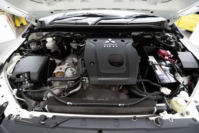 2017 Mitsubishi Triton