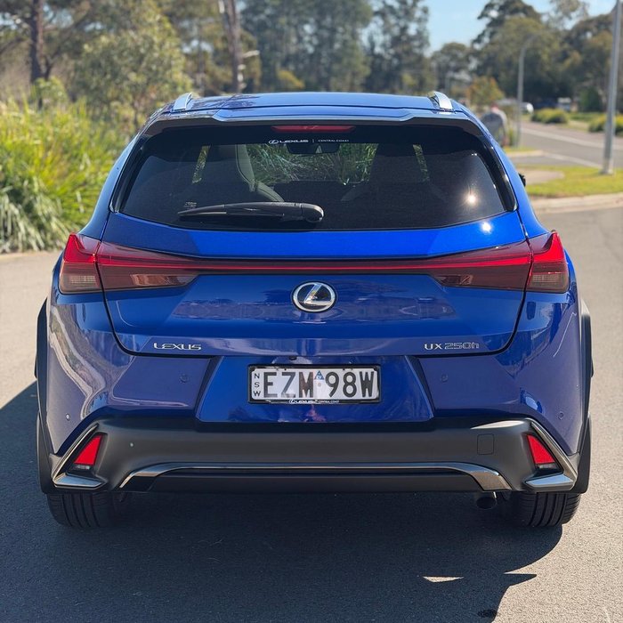 2021 Lexus UX 250h F Sport