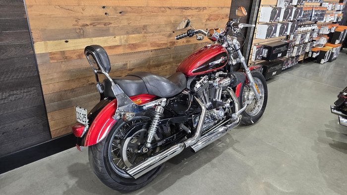 2012 Harley-Davidson 1200 Custom (XL1200C)