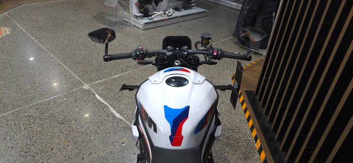 2026 BMW Motorrad M 1000 R WHITE