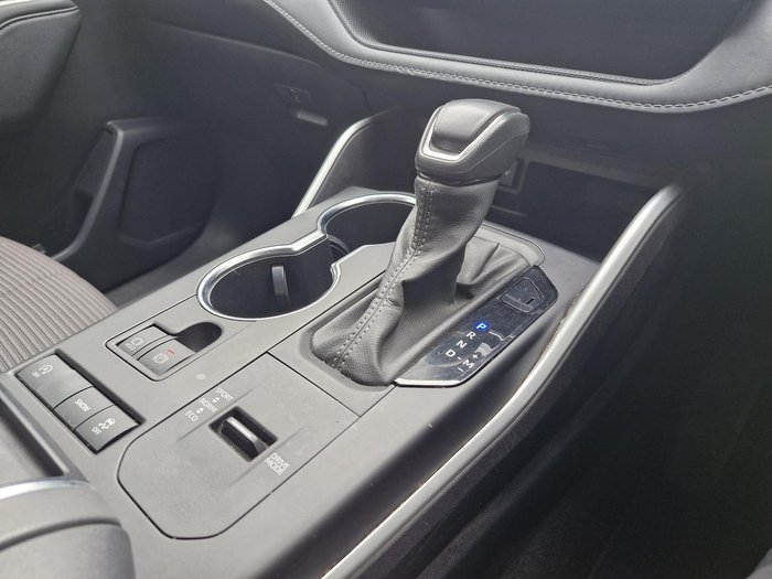 2022 Toyota Kluger GX