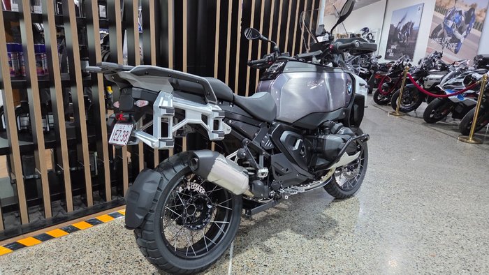 2026 BMW Motorrad R 1300 GS ADVENTURE Black