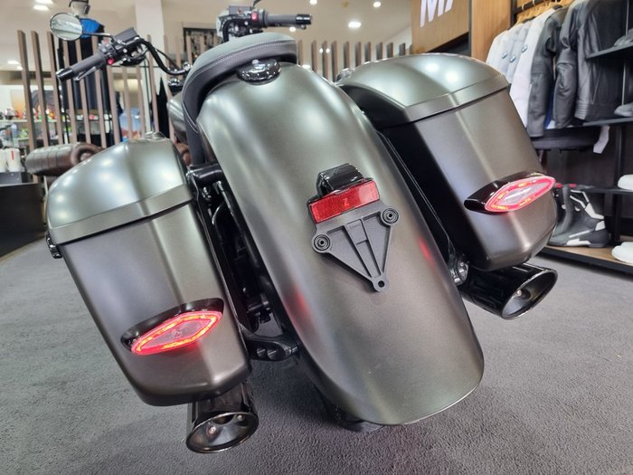 2024 BMW Motorrad R 18 ROCTANE MANHATTEN METALLIC MATTE