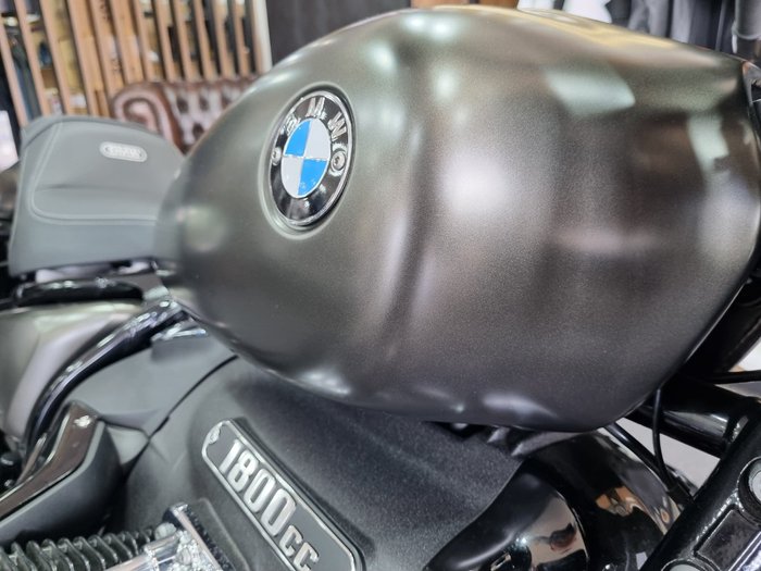 2024 BMW Motorrad R 18 ROCTANE MANHATTEN METALLIC MATTE