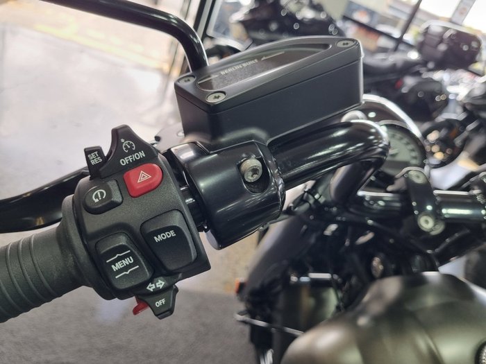 2024 BMW Motorrad R 18 ROCTANE MANHATTEN METALLIC MATTE
