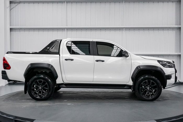 2024 Toyota Hilux Rogue 48V