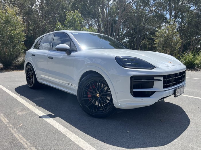 2024 Porsche Cayenne
