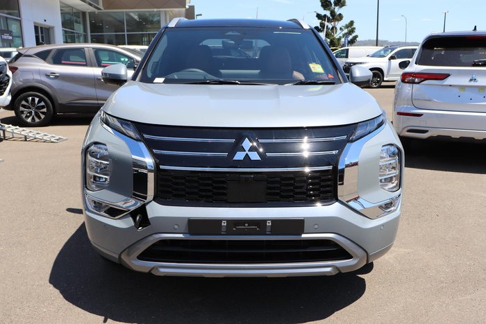 2026 Mitsubishi Outlander Exceed