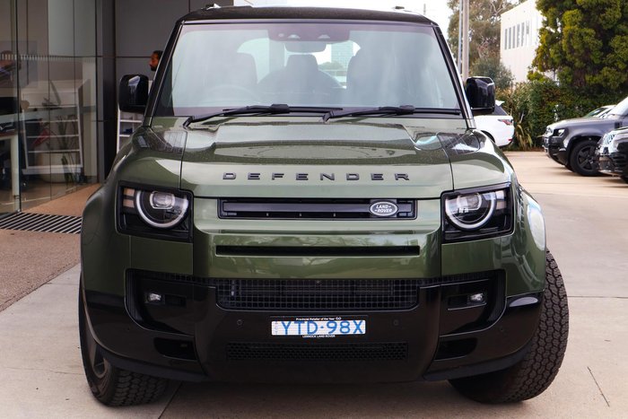 2025 Land Rover Defender 110 D350 X-Dynamic HSE