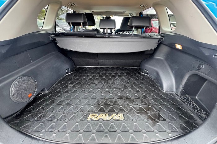 2020 Toyota RAV4 Cruiser