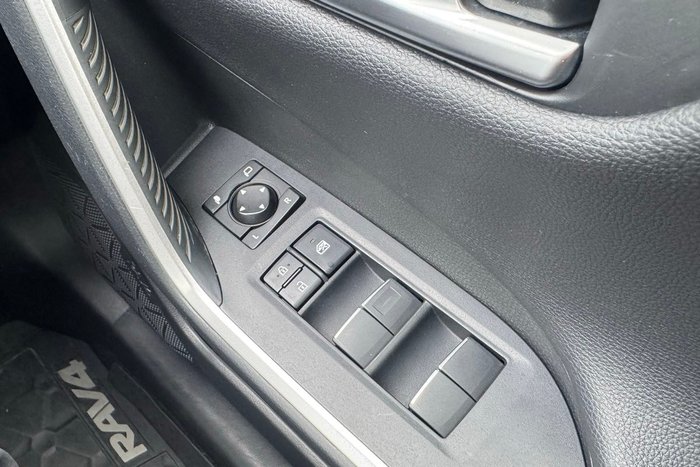 2020 Toyota RAV4 Cruiser