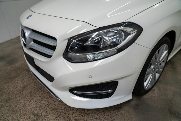 2016 Mercedes-Benz B-Class B180