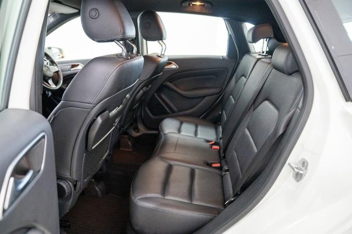 2016 Mercedes-Benz B-Class B180