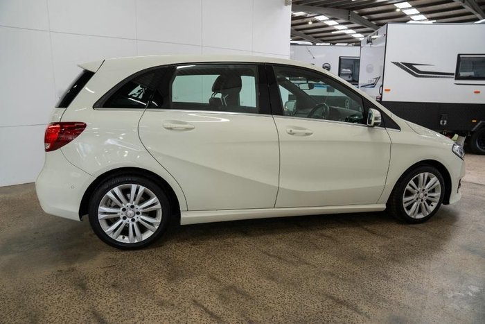 2016 Mercedes-Benz B-Class B180