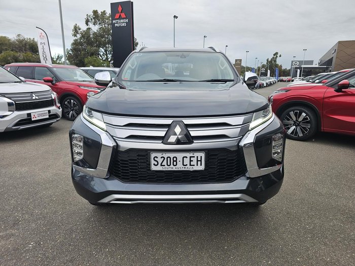 2020 Mitsubishi Pajero Sport GLS
