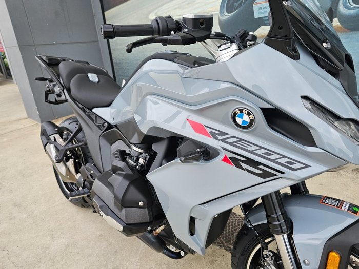 2026 BMW Motorrad R 1300 RS OPTION 719 Brooklyn Grey Metall