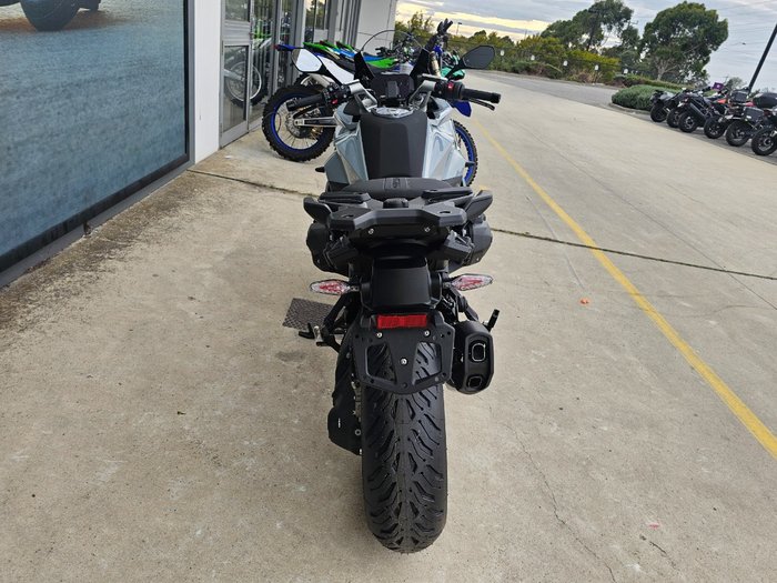 2026 BMW Motorrad R 1300 RS OPTION 719 Brooklyn Grey Metall