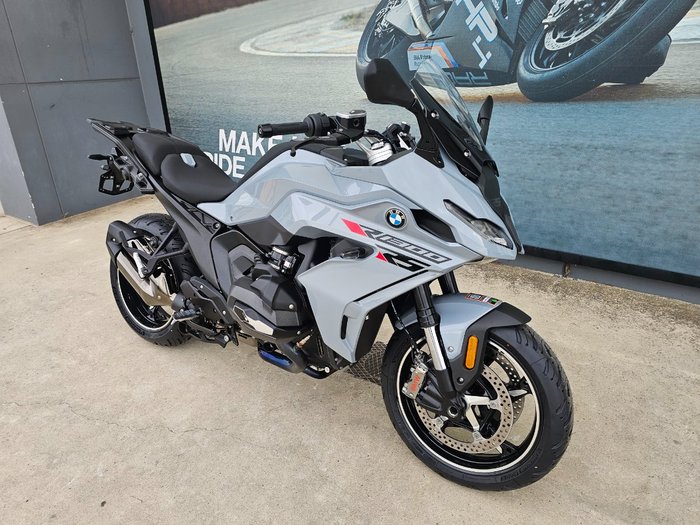 2026 BMW Motorrad R 1300 RS OPTION 719 Brooklyn Grey Metall