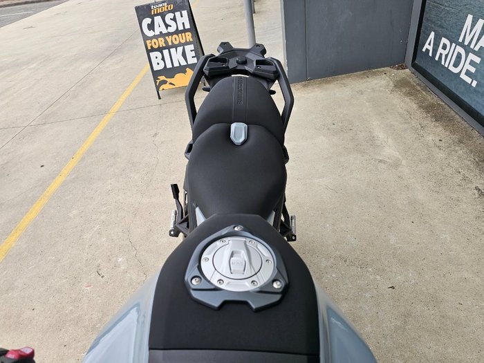 2026 BMW Motorrad R 1300 RS OPTION 719 Brooklyn Grey Metall