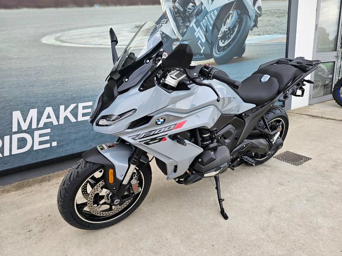 2026 BMW Motorrad R 1300 RS OPTION 719 Brooklyn Grey Metall