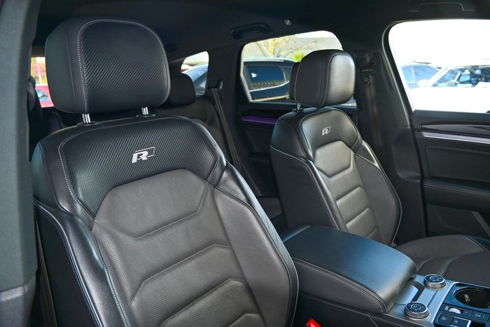 2020 Volkswagen Touareg V8 TDI R-Line