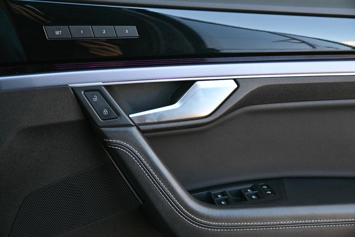 2020 Volkswagen Touareg V8 TDI R-Line