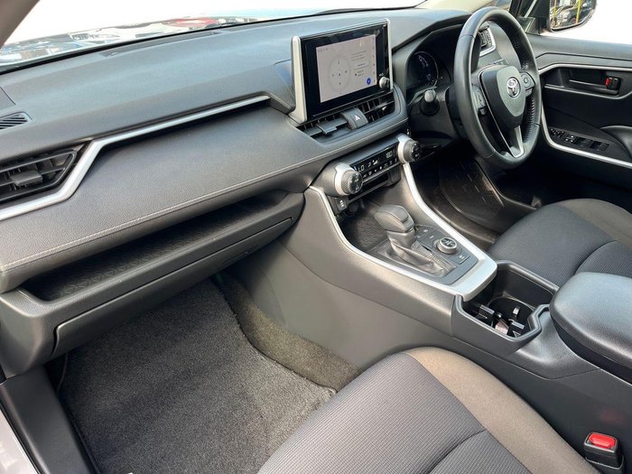 2024 Toyota RAV4 GXL