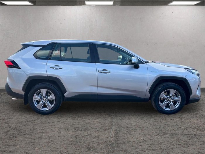 2024 Toyota RAV4 GXL