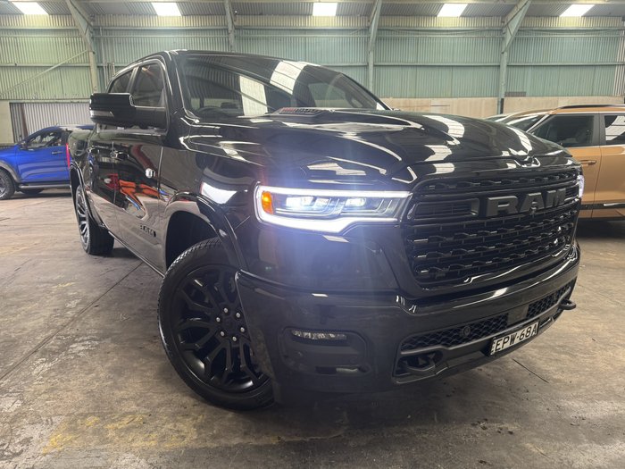 2025 RAM 1500 Limited Hurricane HO RamBox DT MY26 4X4 Dual Range Diamond Black