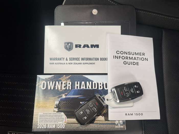 2025 RAM 1500 Limited Hurricane HO RamBox DT MY26 4X4 Dual Range Diamond Black
