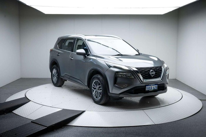2023 Nissan X-TRAIL ST