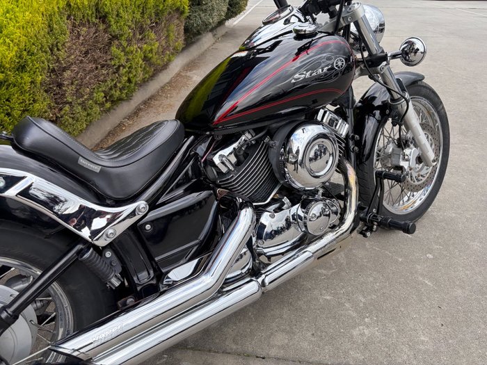 2010 Yamaha XVS650 V-STAR CUSTOM Black
