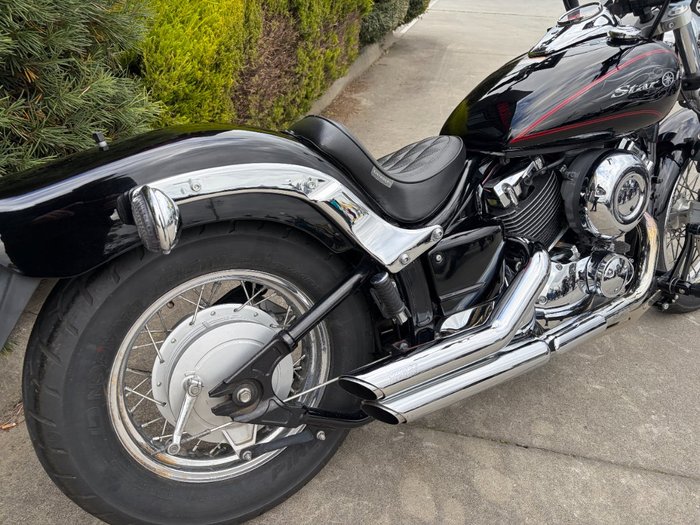 2010 Yamaha XVS650 V-STAR CUSTOM Black