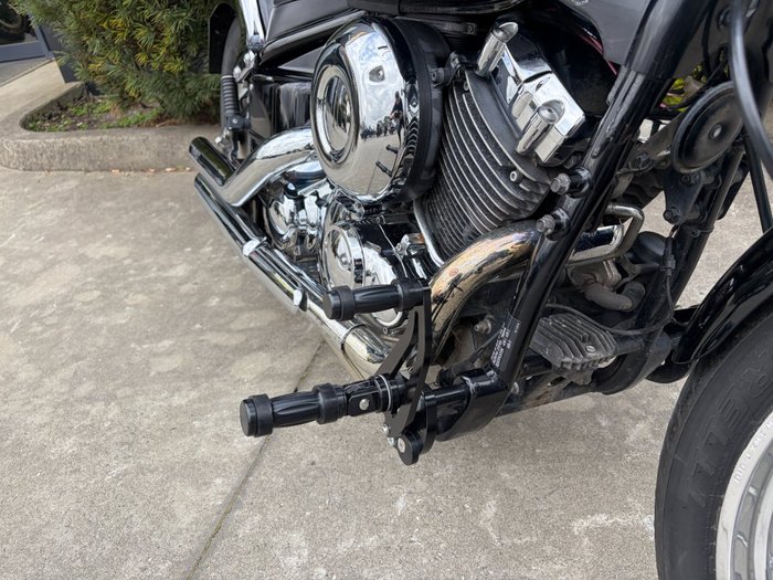 2010 Yamaha XVS650 V-STAR CUSTOM Black