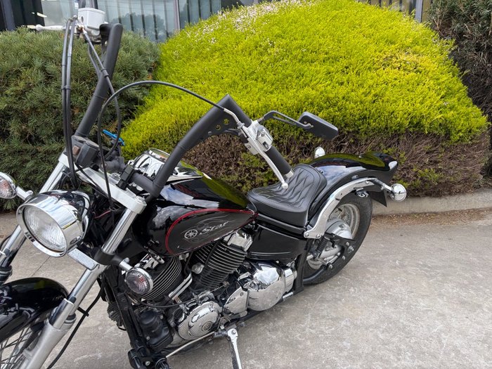 2010 Yamaha XVS650 V-STAR CUSTOM Black