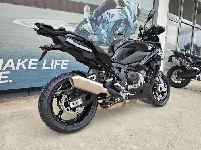 2026 BMW Motorrad S 1000 XR BLACK STORM METALLIC