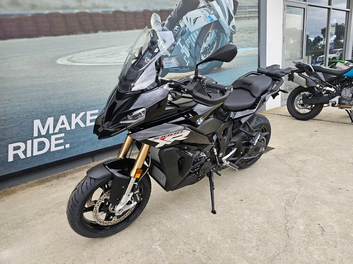 2026 BMW Motorrad S 1000 XR